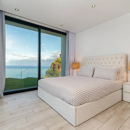 Oak Tree Ocean View * Понта-ду-Сол