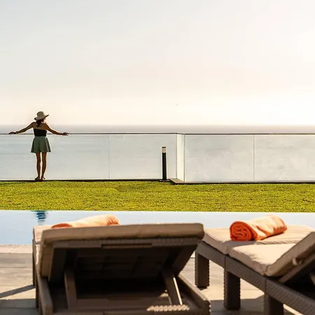 Oak Tree Ocean View * Понта-ду-Сол