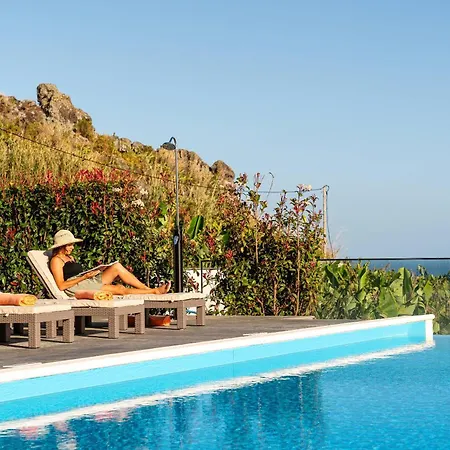 Oak Tree Ocean View * Понта-ду-Сол