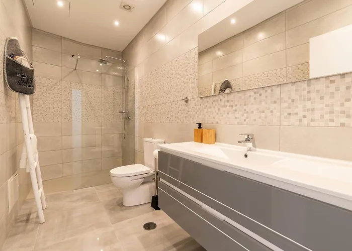 Вилла Oak Tree Ocean View *